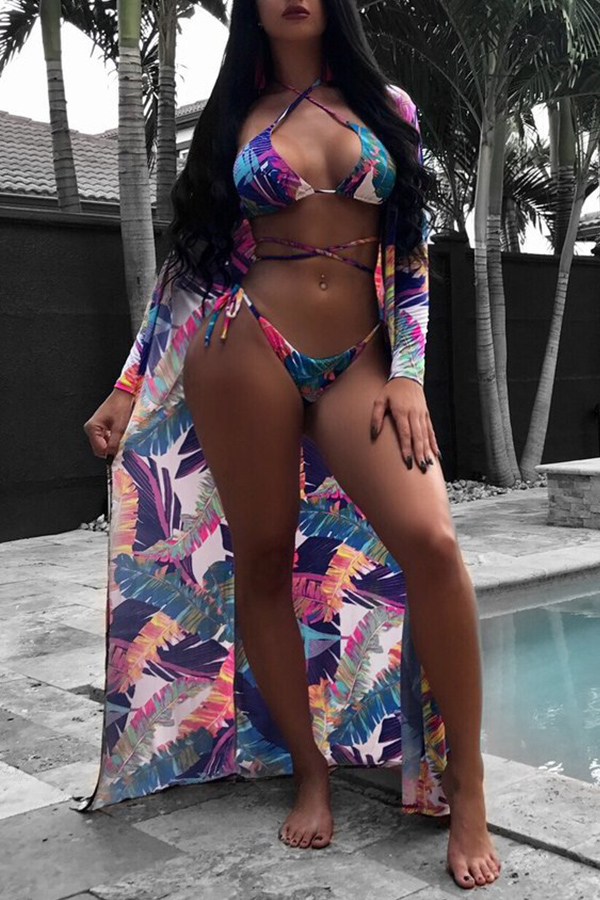 Lovely Sexy Lace-up Floral Printed Purple Polyester Two-piece Swimwears(With Cover-ups
Lovely Sexy Lace-up Floral Printed Purple Polyester Two-piece Swimwears(With Cover-ups