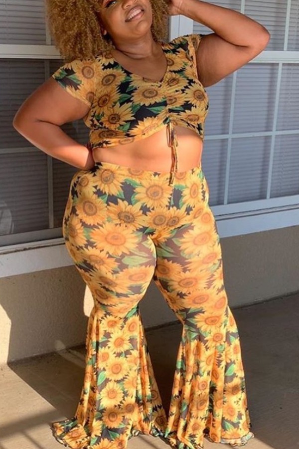 Lovely Trendy Sunflower Print Multicolor Plus Size Two-piece Pants Set, Multi
Lovely Trendy Sunflower Print Multicolor Plus Size Two-piece Pants Set, Multi