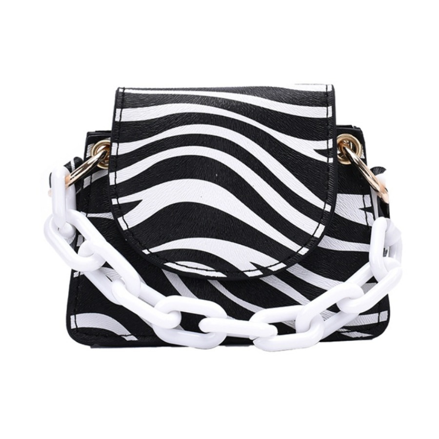 lovely Chic Zebra Stripe Crossbody Bag
lovely Chic Zebra Stripe Crossbody Bag