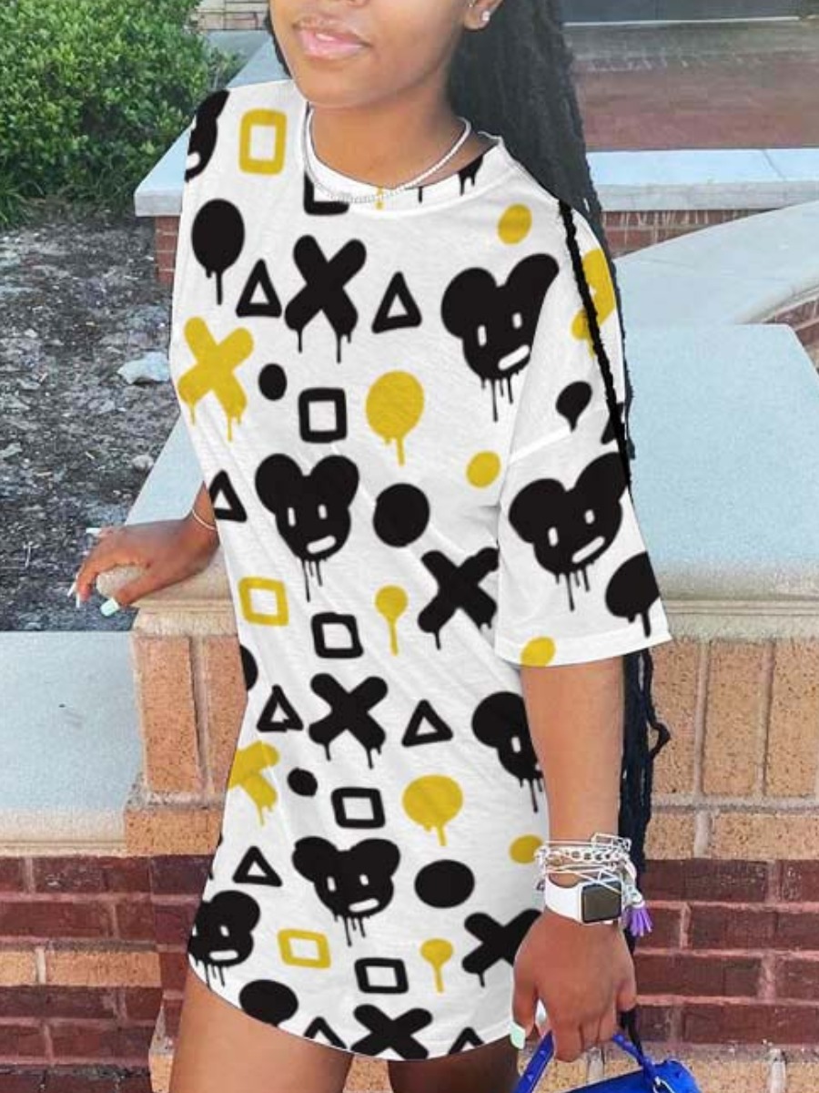 LW BASICS Casual O Neck Cartoon Print Patchwork Yellow Mini Dress(No-positioning Printing)
LW BASICS Casual O Neck Cartoon Print Patchwork Yellow Mini Dress(No-positioning Printing)