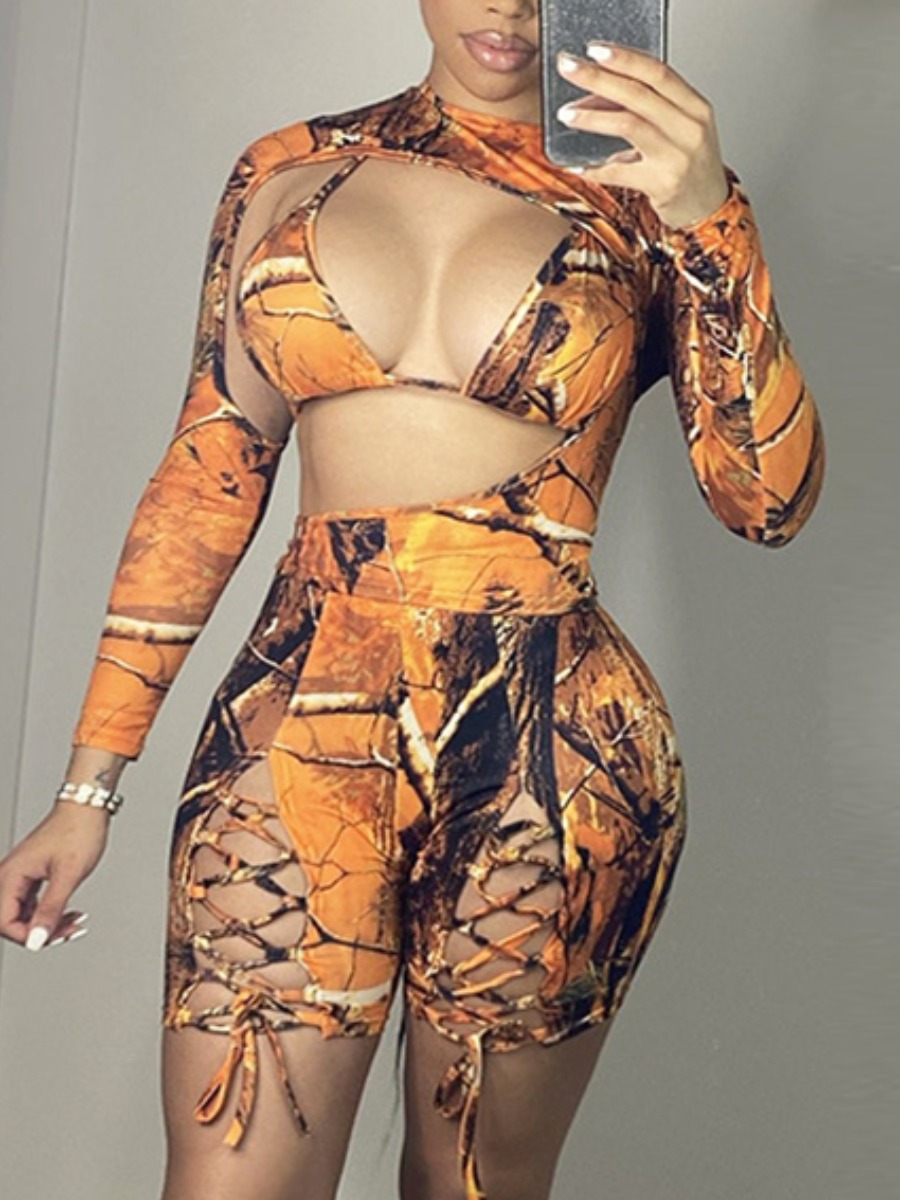 Lovely Sexy Print Bandage Hollow-out Design Orange Two Piece Shorts Set
Lovely Sexy Print Bandage Hollow-out Design Orange Two Piece Shorts Set
