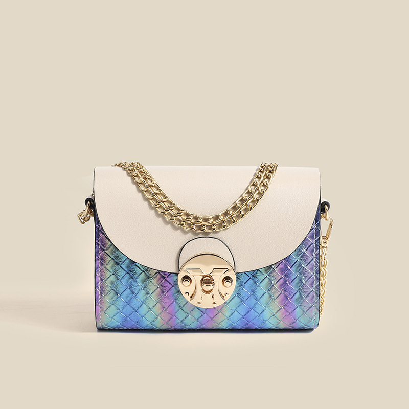 Lovely Casual Gradient Chain Strap Crossbody Bag 
Lovely Casual Gradient Chain Strap Crossbody Bag