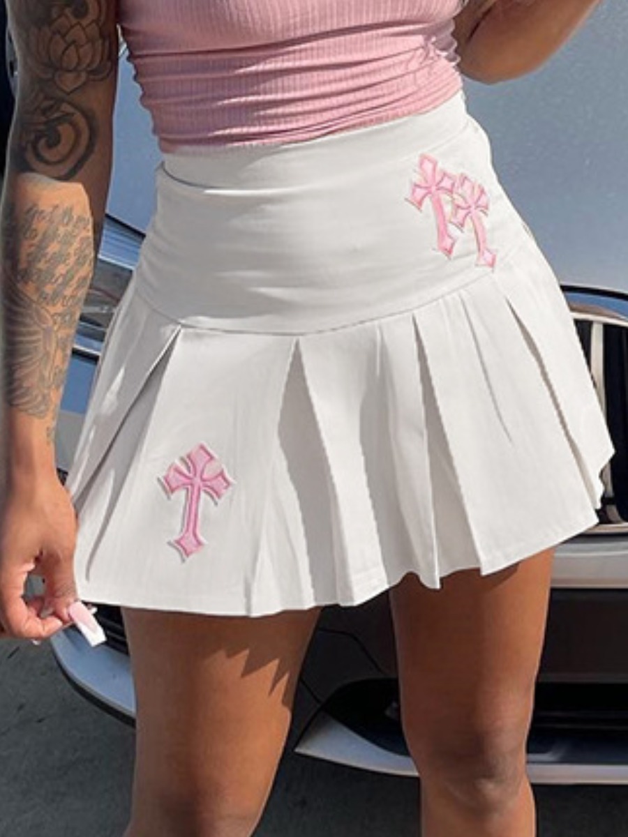 

LW Cross Print Pleated Skirt, White