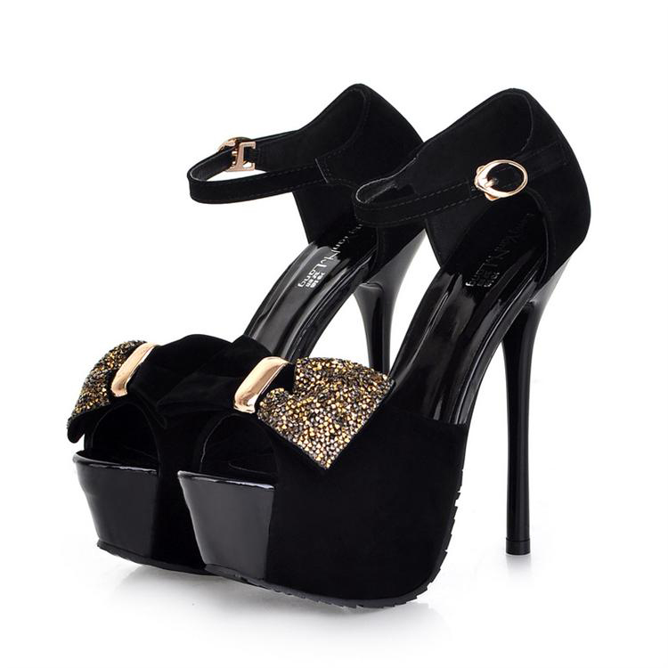 jileta high heel in black