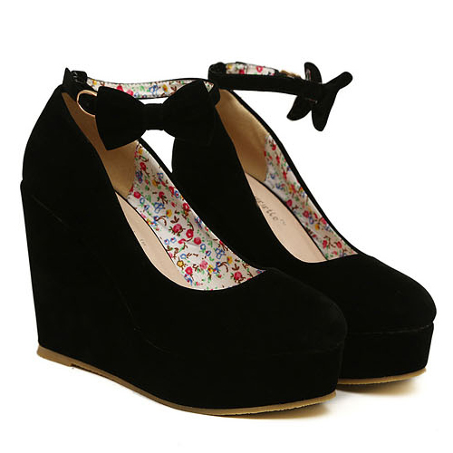 closed toe wedge ankle strap