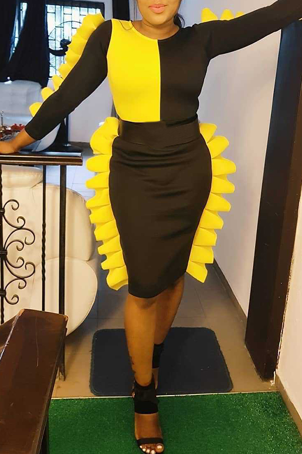 

Lovely Vogue Patchwork Flounce Black Twilled Satin Knee Length Dress