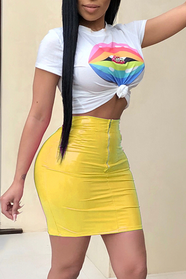 Lovely Trendy Printed Yellow Two-piece Skirt Set