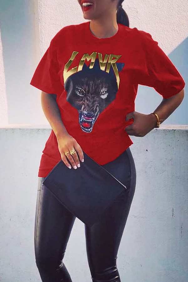 

Lovely Casual Wolf Printed Red T-shirt