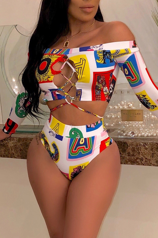

Lovely Printed Hollow-out White Two-piece Swimwear