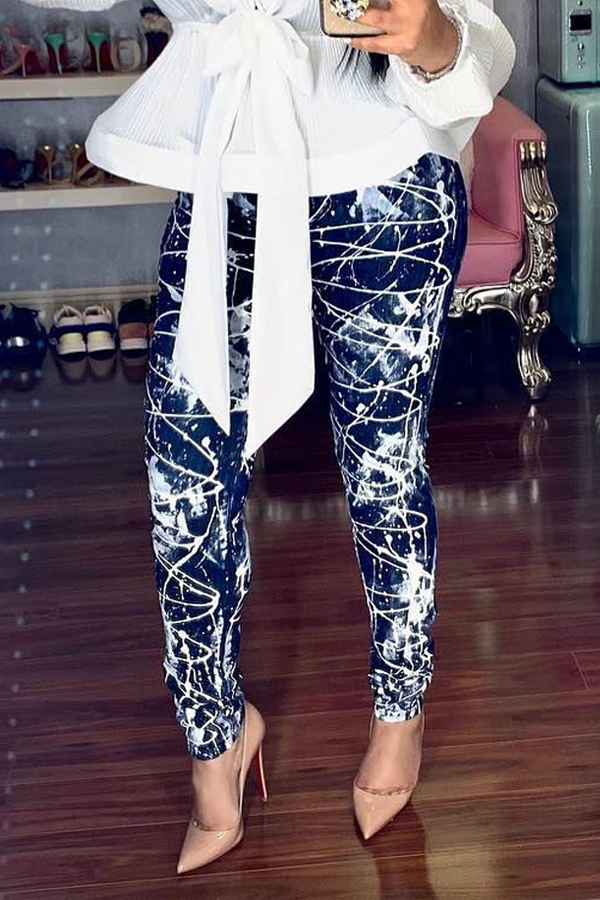 

Lovely Stylish High Waist Printed Pants