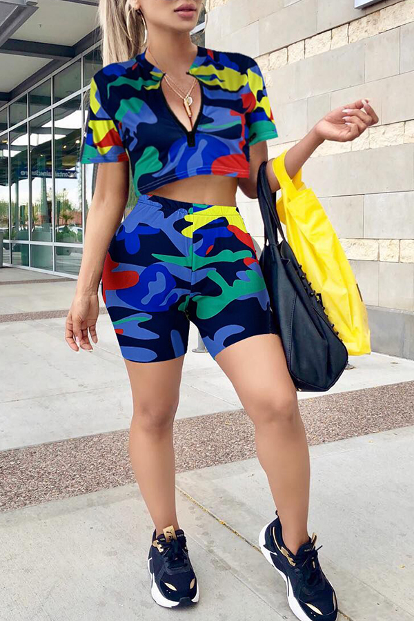 

Lovely Casual Camouflage Printed Two-piece Shorts Set