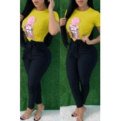 Lovely Casual Sequined Decorative Yellow T-shirt