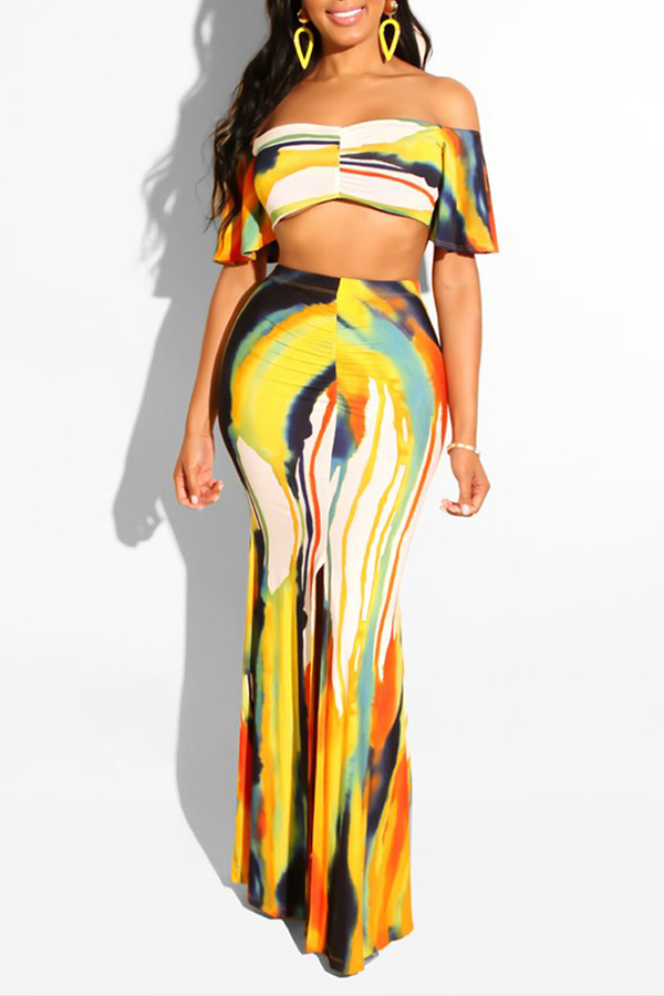 

Lovely Casual Off The Shoulder Printed Yellow Two-piece Skirt Set