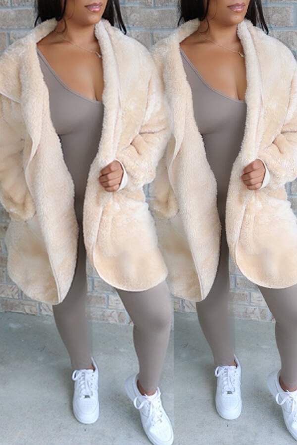 

Lovely Casual Pocket Patched White Coat