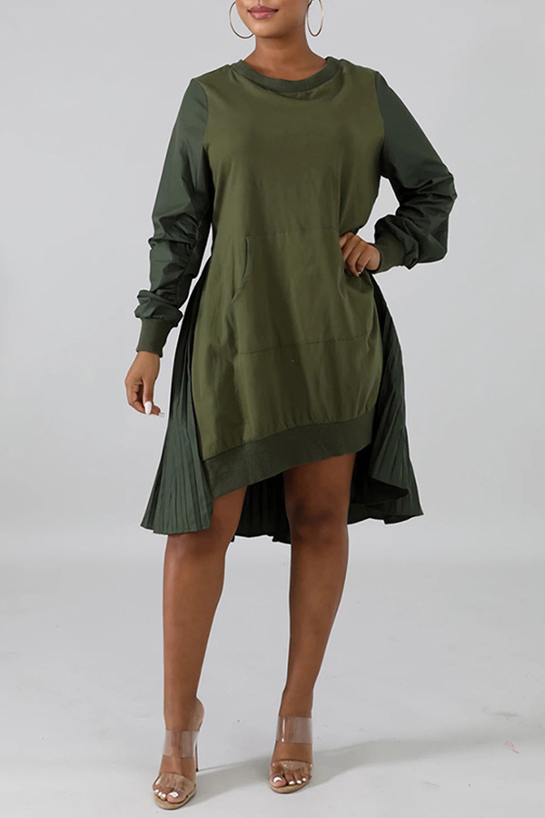 

Lovely Casual Patchwork Army Green Knee Length Dress