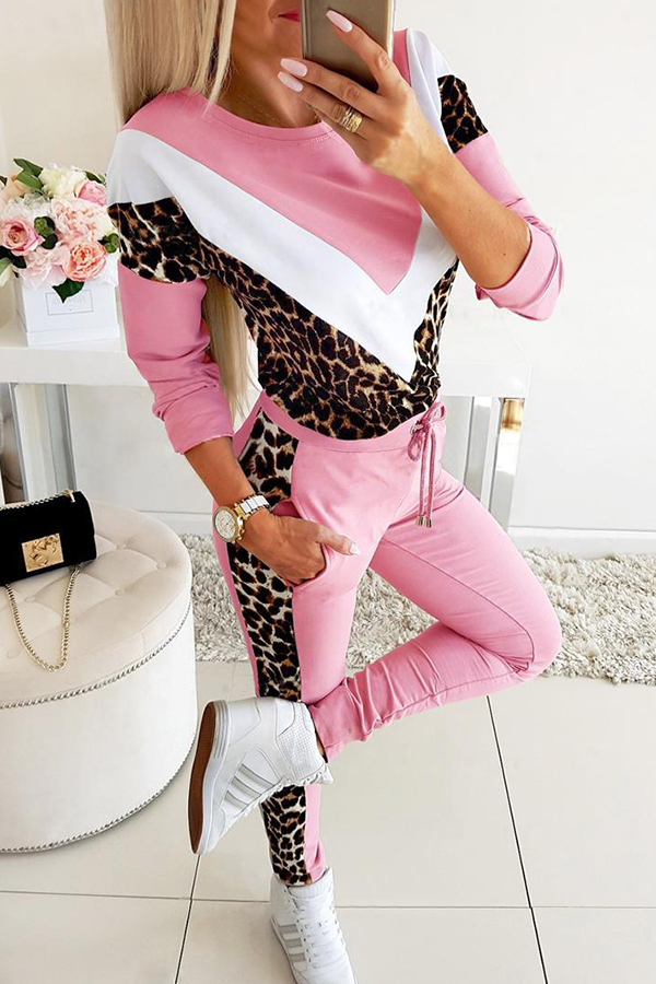 

Lovely Casual Patchwork Leopard Printed Pink Two-piece Pants Set