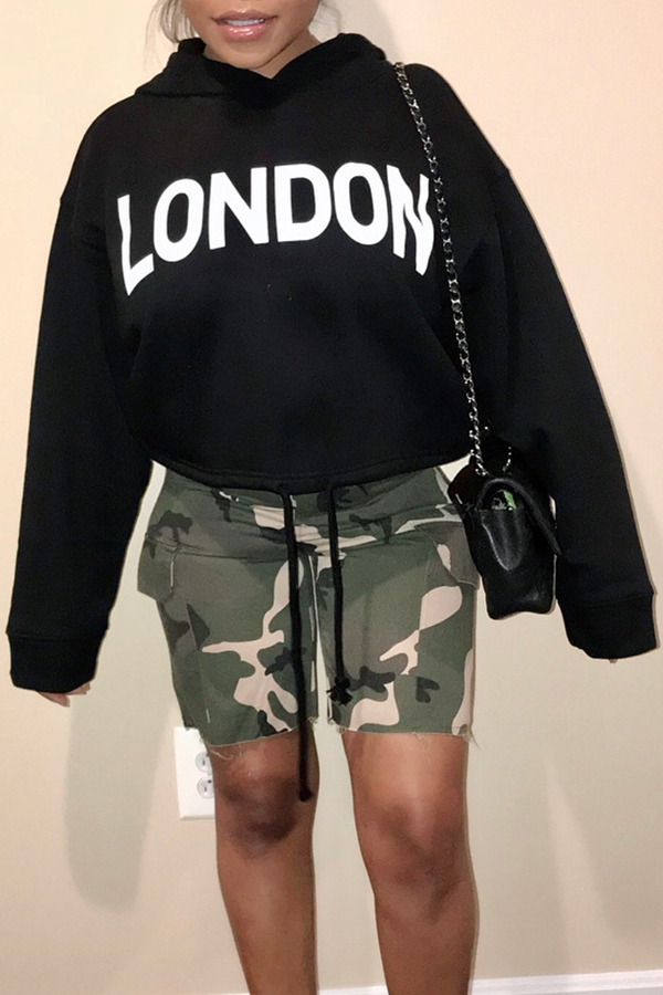 

Lovely Casual Letter Printed Black Hoodie