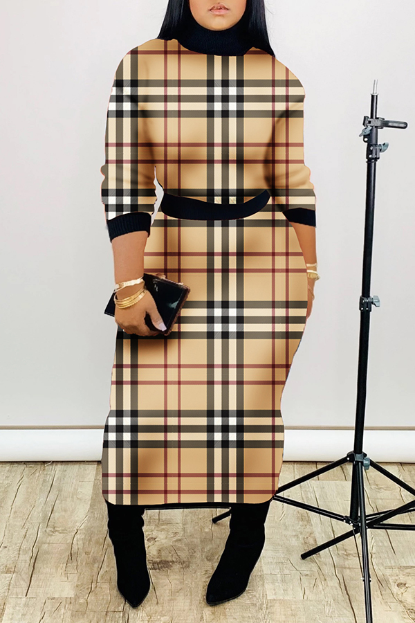 

Lovely Casual Turtleneck Plaid Khaki Two-piece Skirt Set