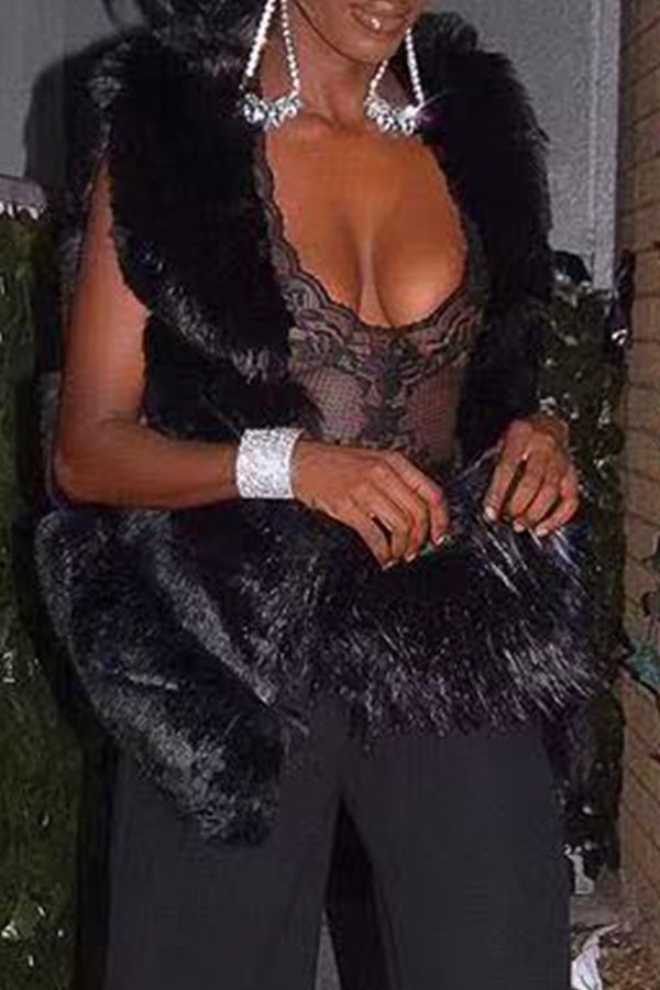

Lovely Casual Basic Short Black Vest