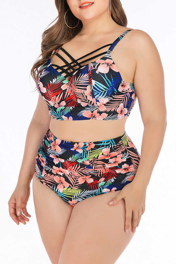 

Lovely Hollow-out Multicolor Plus Size Two-piece Swimwear, Multi