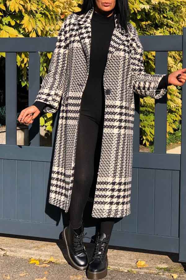 

Lovely Casual Plaid Black Mid Calf Coat