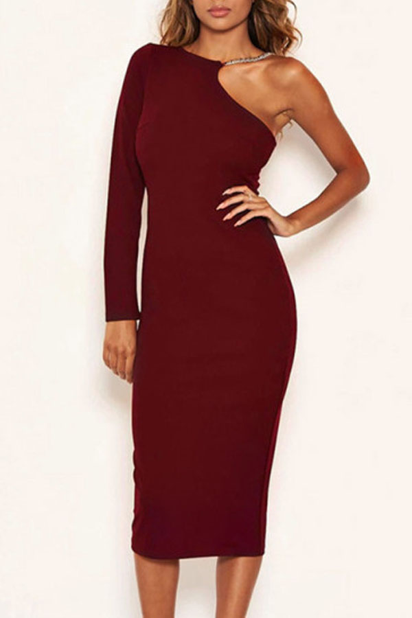 

Lovely Stylish One Shoulder Red Mid Calf Dress