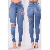 Lovely Casual Embroidered Design Baby Blue Jeans