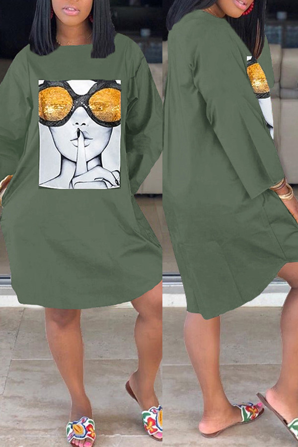 

Lovely Casual O Neck Print Green Knee Length Dress