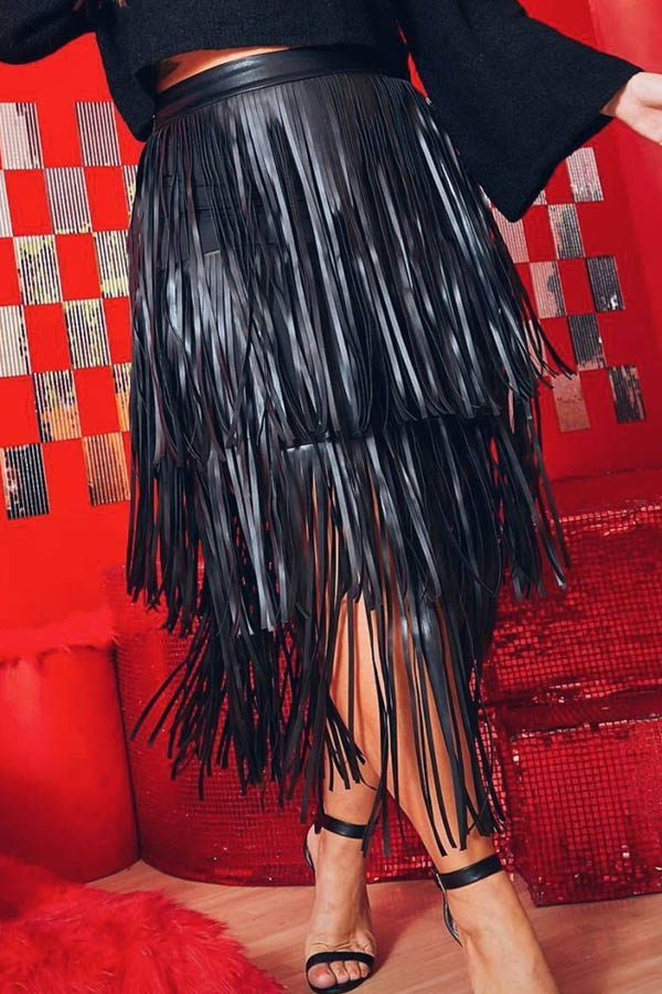 

Lovely Chic Tassel Design Black Skirt