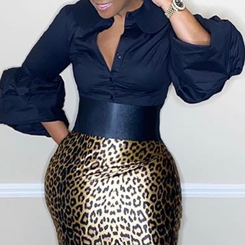 

Lovely Work Turndown Collar Black Blouse