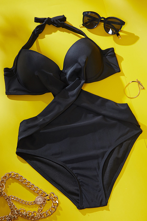 

Lovely Cross-over Design Black One-piece Swimsuit