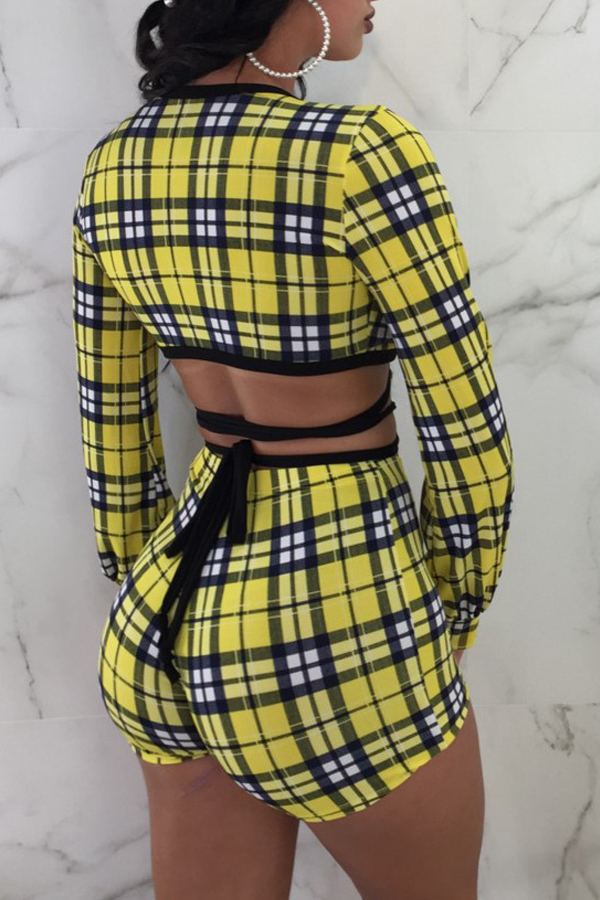 

Lovely Casual Plaid Print Yellow Two-piece Shorts Set