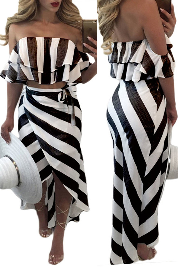 

Lovely Casual Striped Black Two-piece Skirt Set