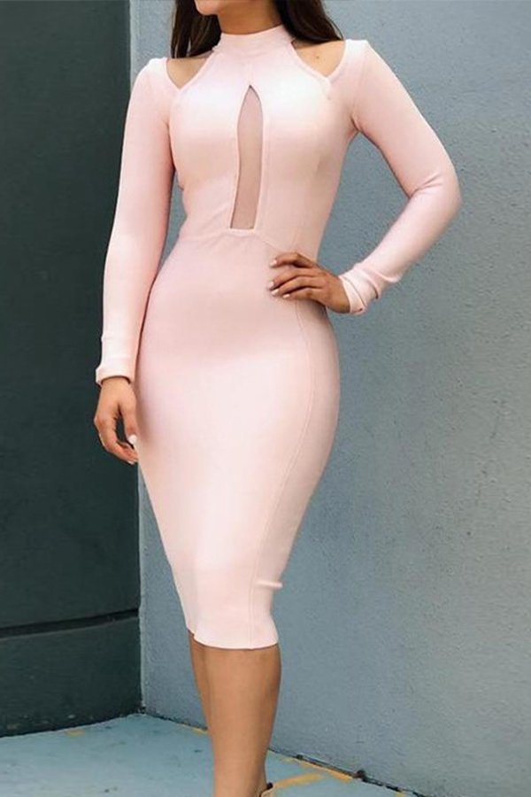 

Lovely Chic Hollow-out Light Pink Knee Length Dress