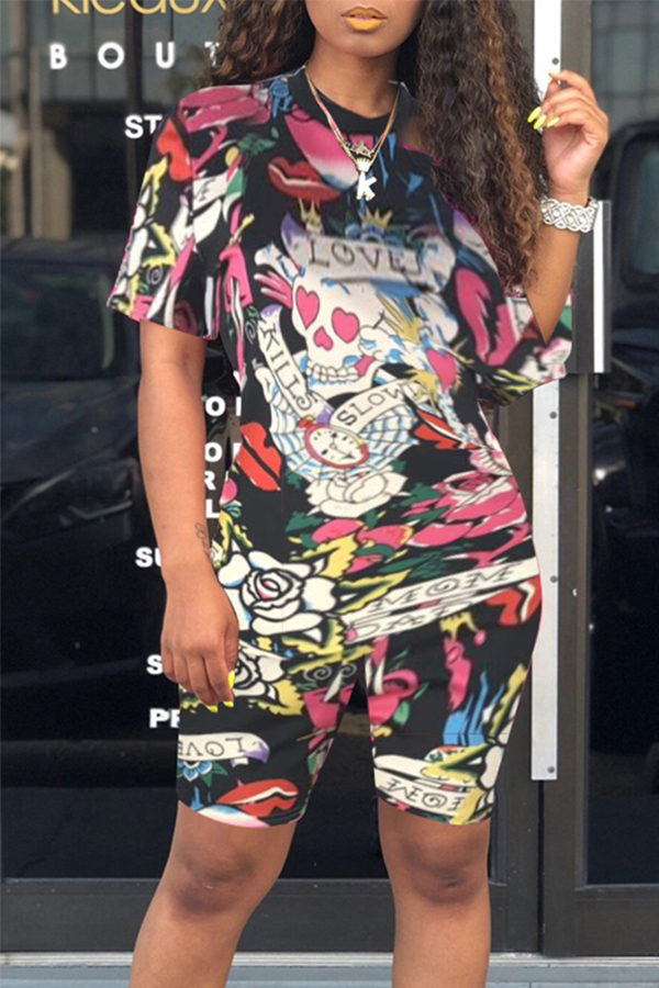 

Lovely Chic Print Black Two-piece Shorts Set