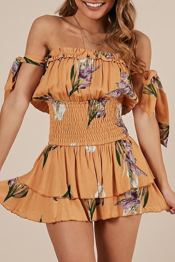 

Lovely Sweet Print Yellow One-piece Romper