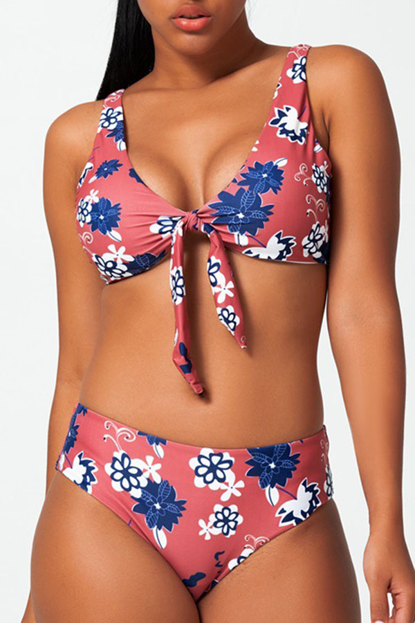 

Lovely Floral Print Multicolor Bathing Suit Two-piece Swimsuit, Multi