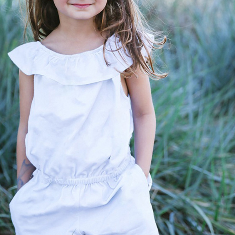 

Lovely Casual Loose White Girl Two-piece Romper