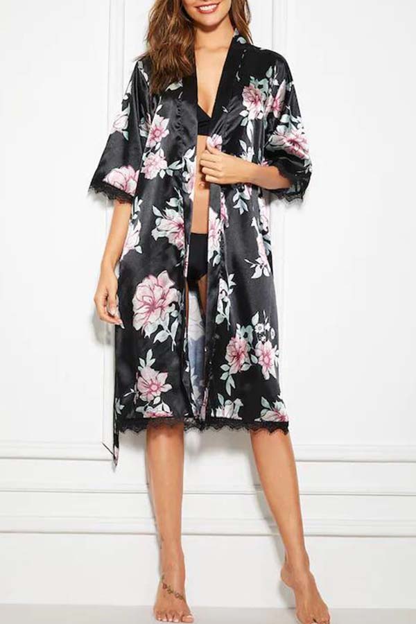 

Lovely Leisure Print Black Sleepwear