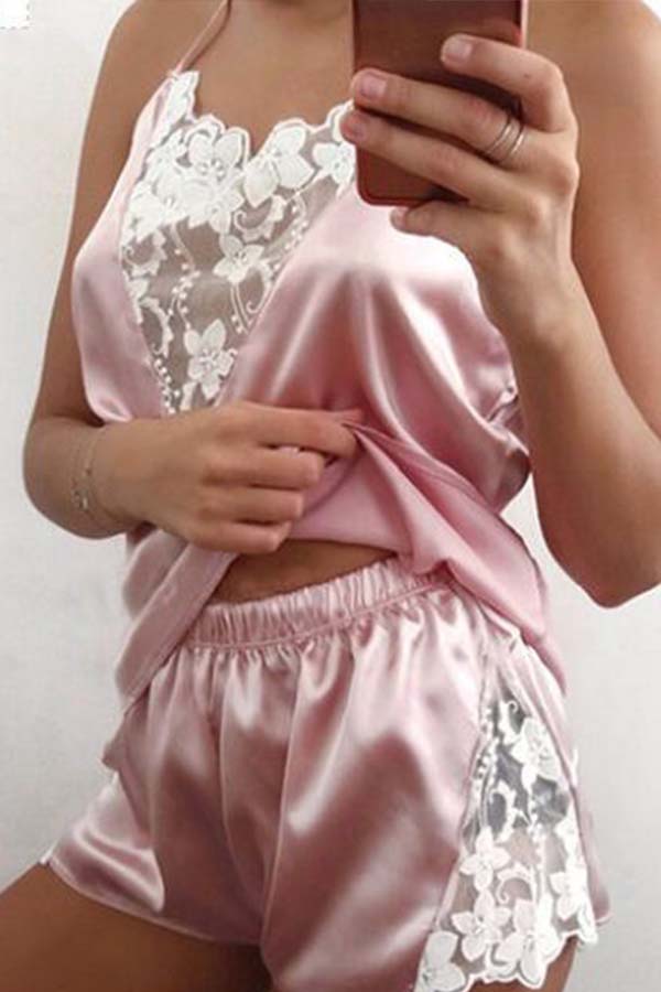 

Lovely Casual Lace Patchwork Light Pink Sleepwear