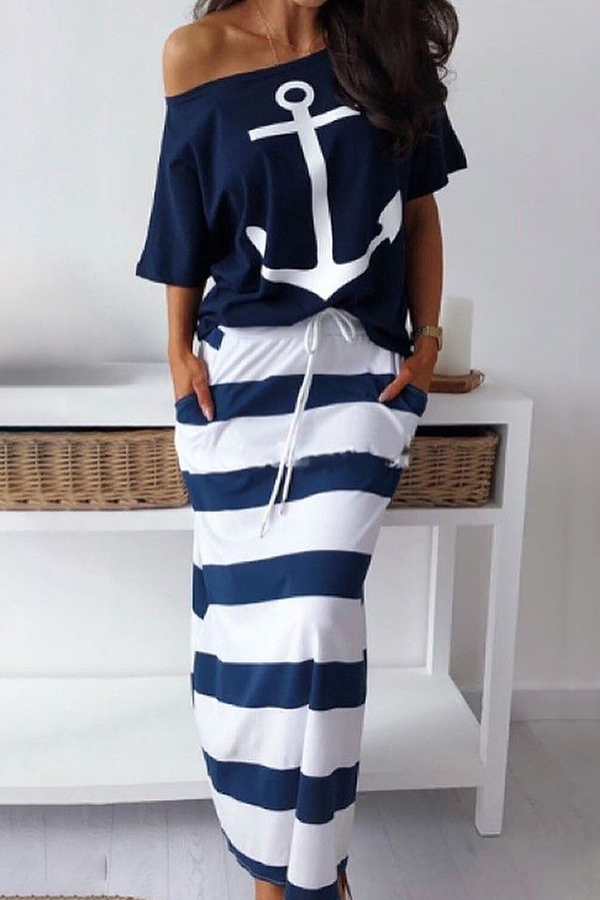 

Lovely Leisure Striped Print Blue Loungewear