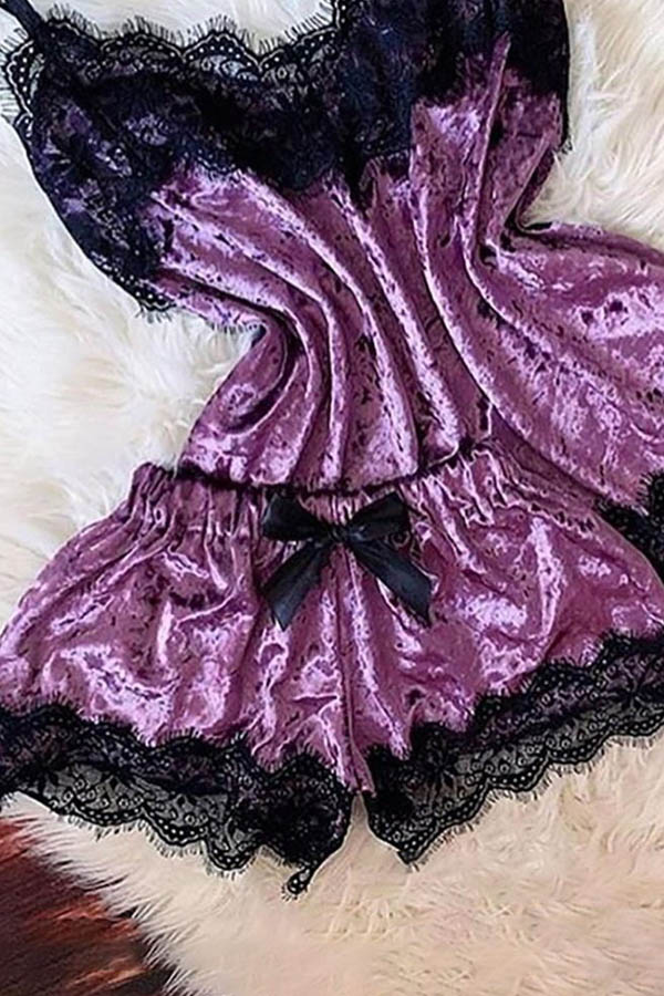 

Lovely Sexy Lace Hem Purple Sleepwear