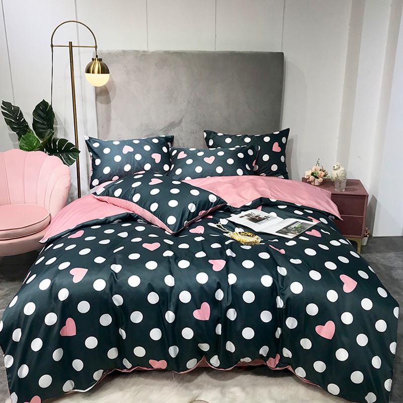 

Lovely Cosy Dot Print Black Bedding Set