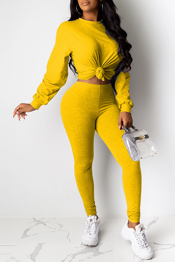 

Lovely Sportswear Basic Skinny Yellow Two-piece Pants Set