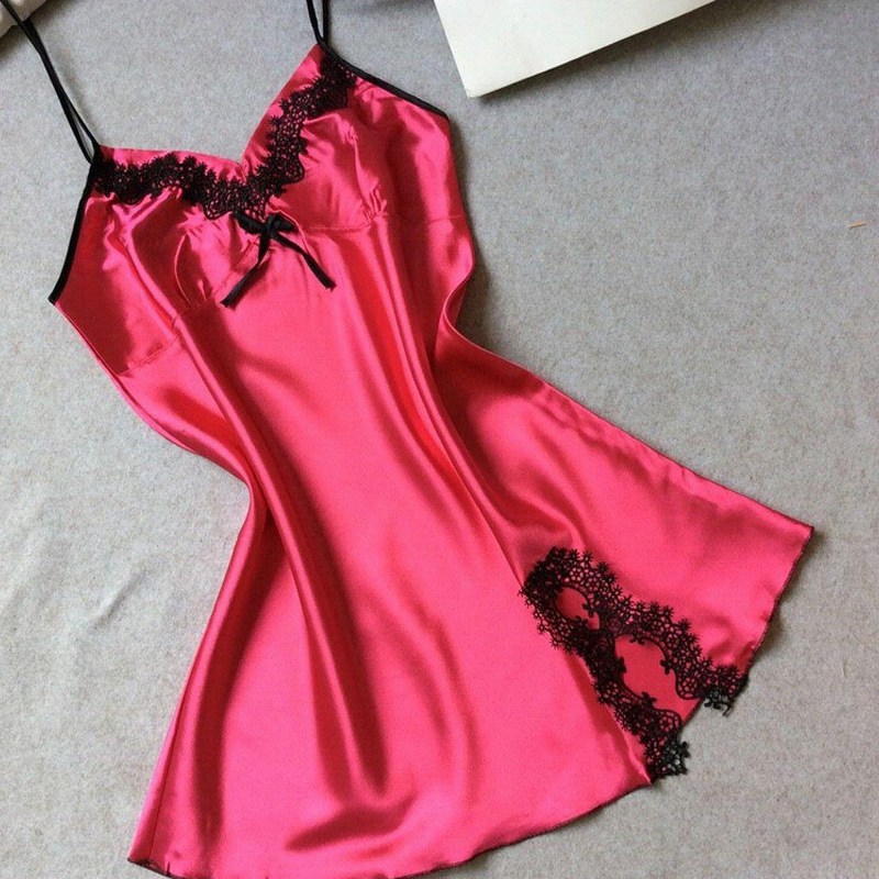 

Lovely Trendy Lace Hem Rose Sleepwear