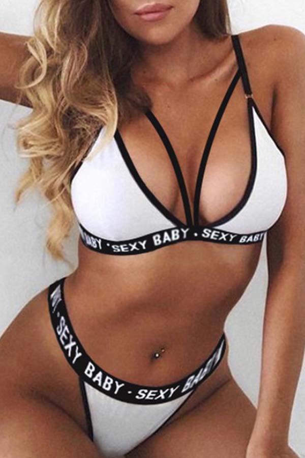 

Lovely Sportswear Patchwork White Bra Sets
