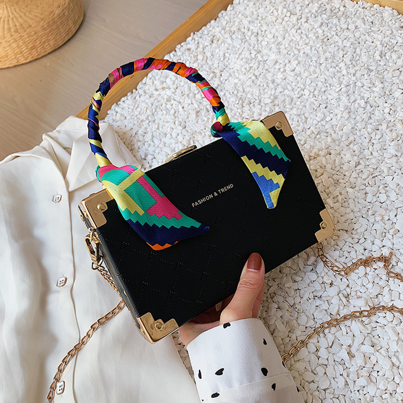 

Lovely Trendy Chain Strap Black Crossbody Bag