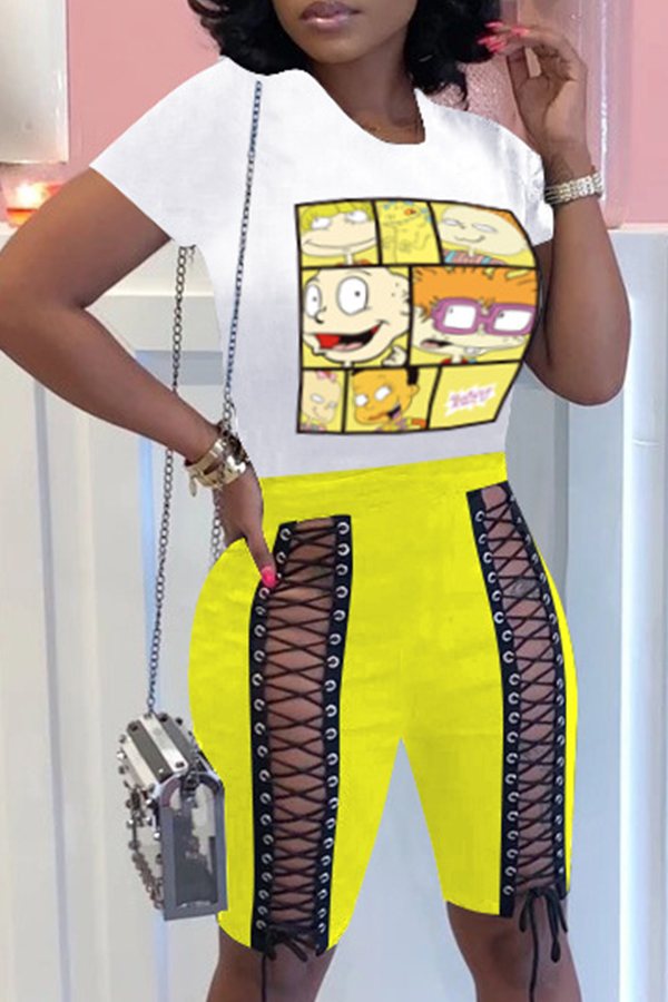 

Lovely Casual Cartoon Print Yellow Two-piece Shorts Set