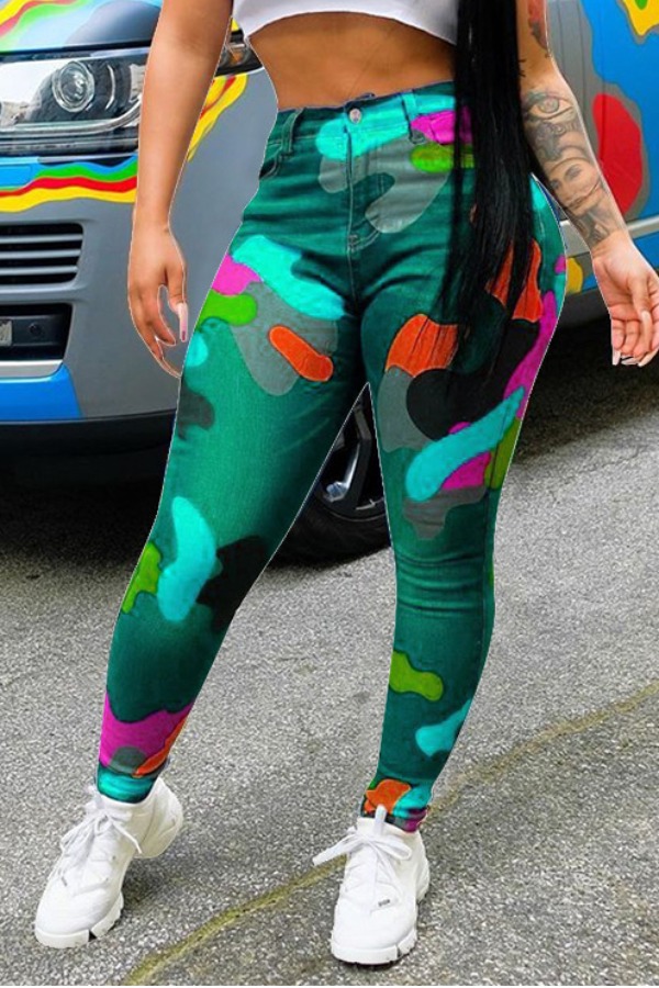 

Lovely Leisure Print Cyan Pants