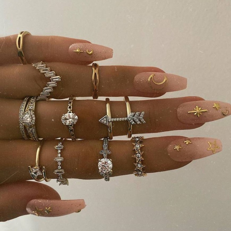 

Lovely Trendy 10-piece Gold Ring